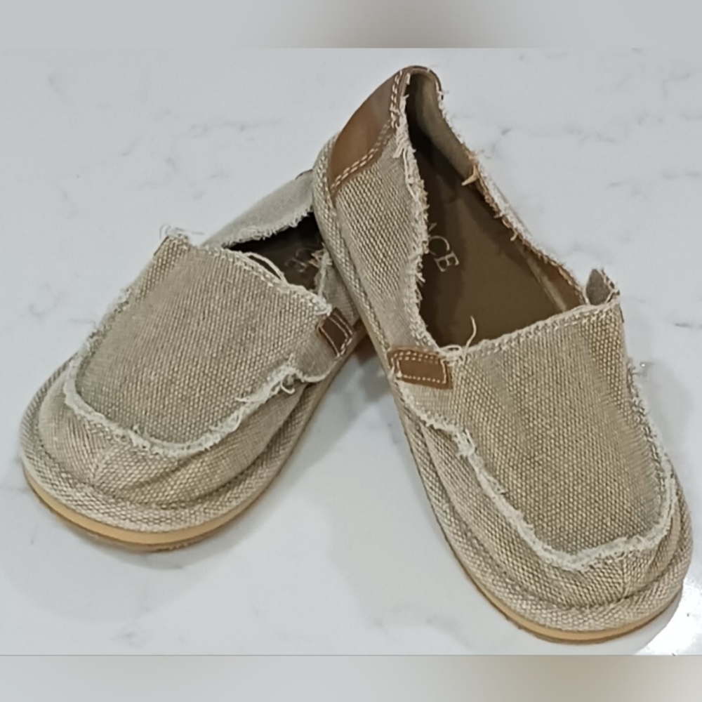 The Children's Place Upper Deck Shoe - US Kids 13.0